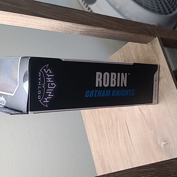Robin action figure - Picture 4 of 4